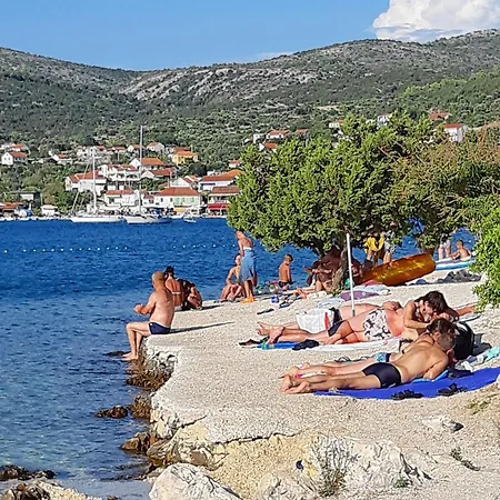 Apartment With Parking Space - Trogir - 25256