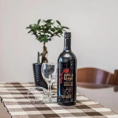 With Parking Space - Trogir - 25256 Vinisce